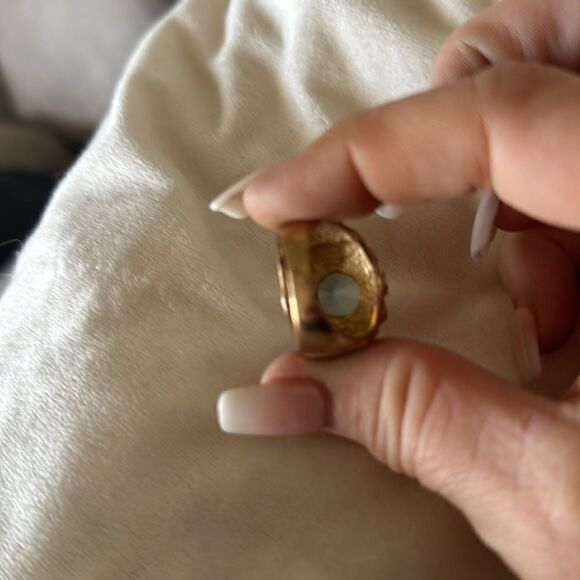 Bee Vintage Cocktail Ring! - Picture 6 of 8